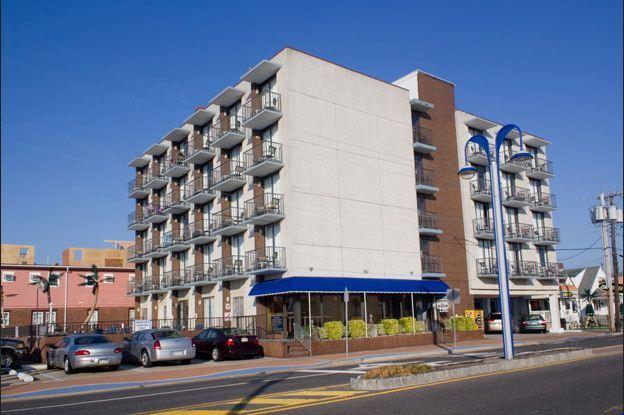 Newport Beach Resort Wildwood Exterior foto